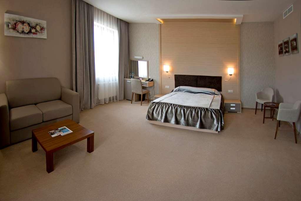 חארקיב Ovis Hotel חדר תמונה
